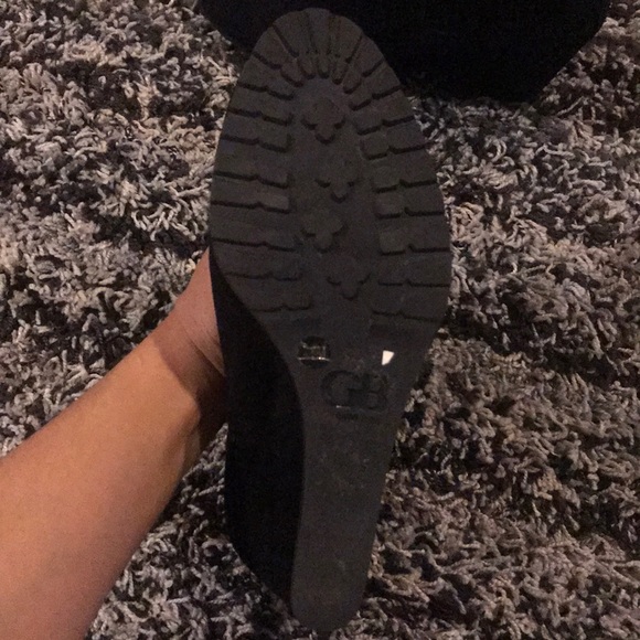 Booties - Picture 3 of 4